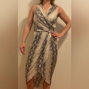 Paper Heart Size S Snake Print